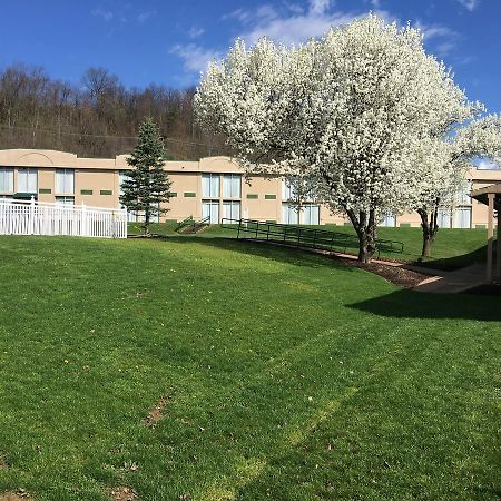 Red Roof Inn Cambridge, Oh Εξωτερικό φωτογραφία