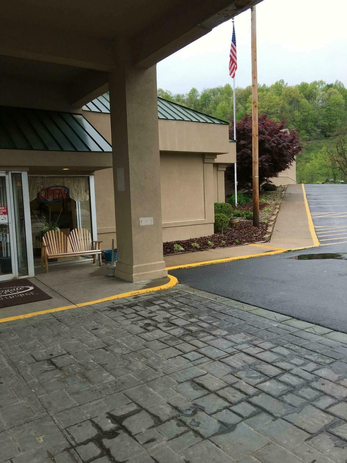 Red Roof Inn Cambridge, Oh Εξωτερικό φωτογραφία